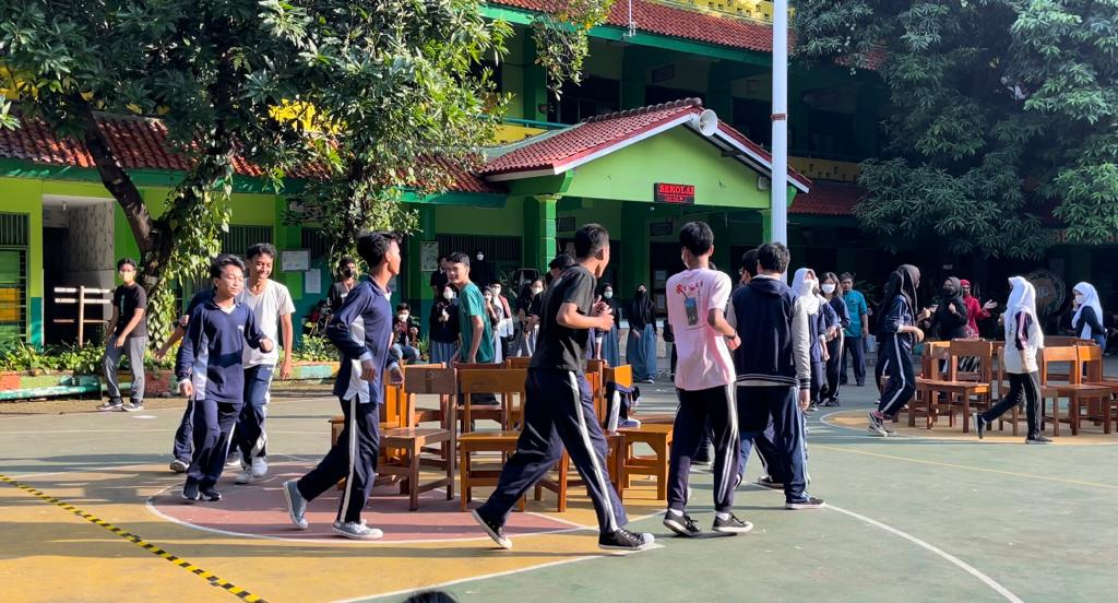 Keceriaan dan Semangat dalam Kegiatan Class Meeting di SMK Edukasi Indonesia